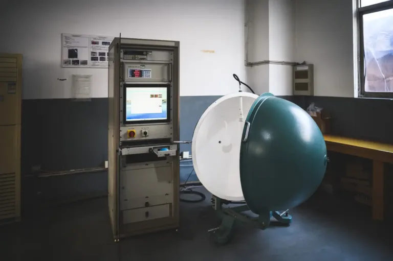 Autometic Initial Photometry Test Equipment